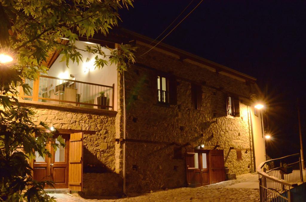 To Kastri Apartment Kalopanagiotis Bagian luar foto
